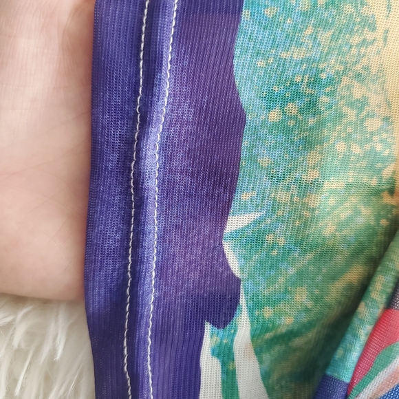 *NEW* Women's Sheer Long Sleeve Crop Top Graffiti Print, Small - Picture 4 of 4